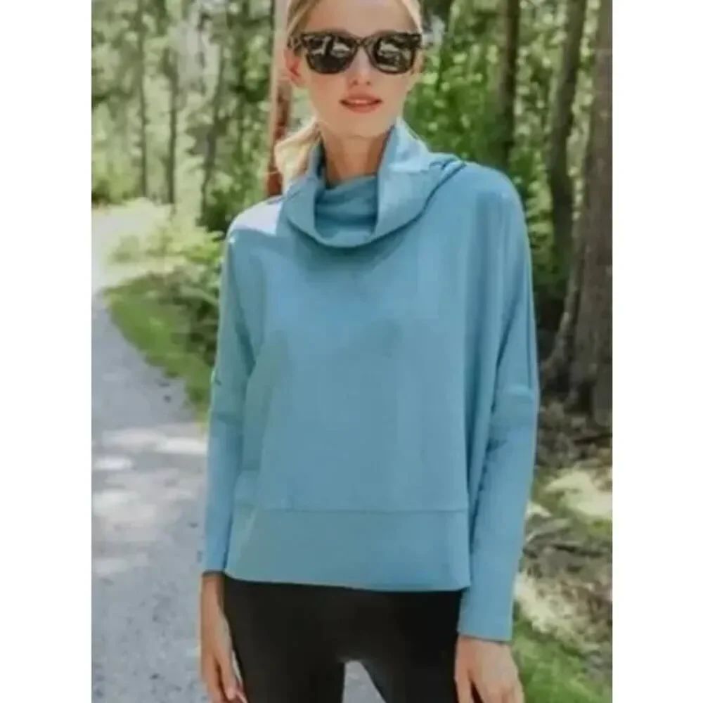 Tuckernuck Blue Turtleneck Oversized Pullover Women’s Sz. M